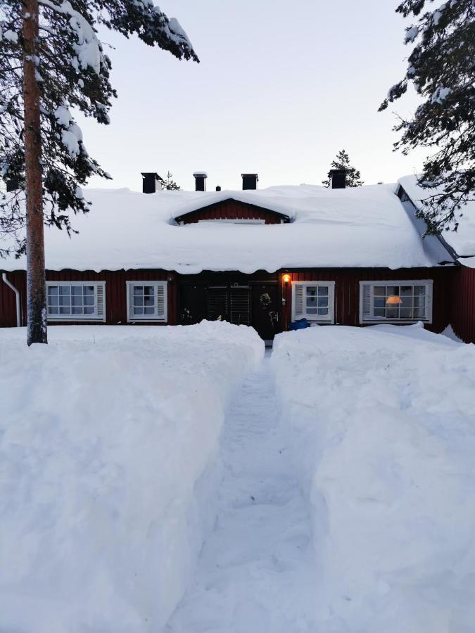 Winter Nest - A Cozy Accommodation In The Heart Of Saariselkae Bagian luar foto